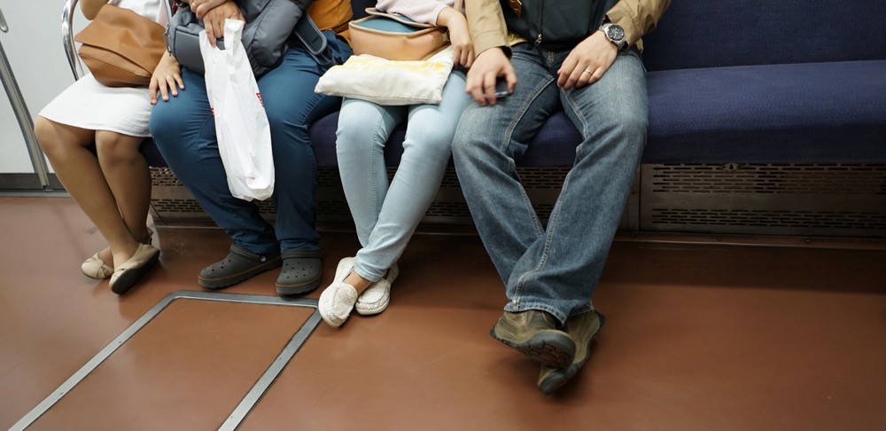 小5児童、高齢者が泣く赤ちゃんにキレるのは「とても残念」投書に反響