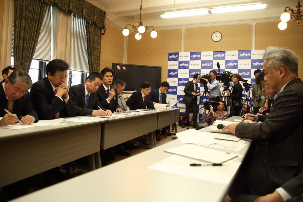 「稲田大臣の責任にして、しっかり仕事を」　日報問題、小野寺防衛相に野党「助け舟」？