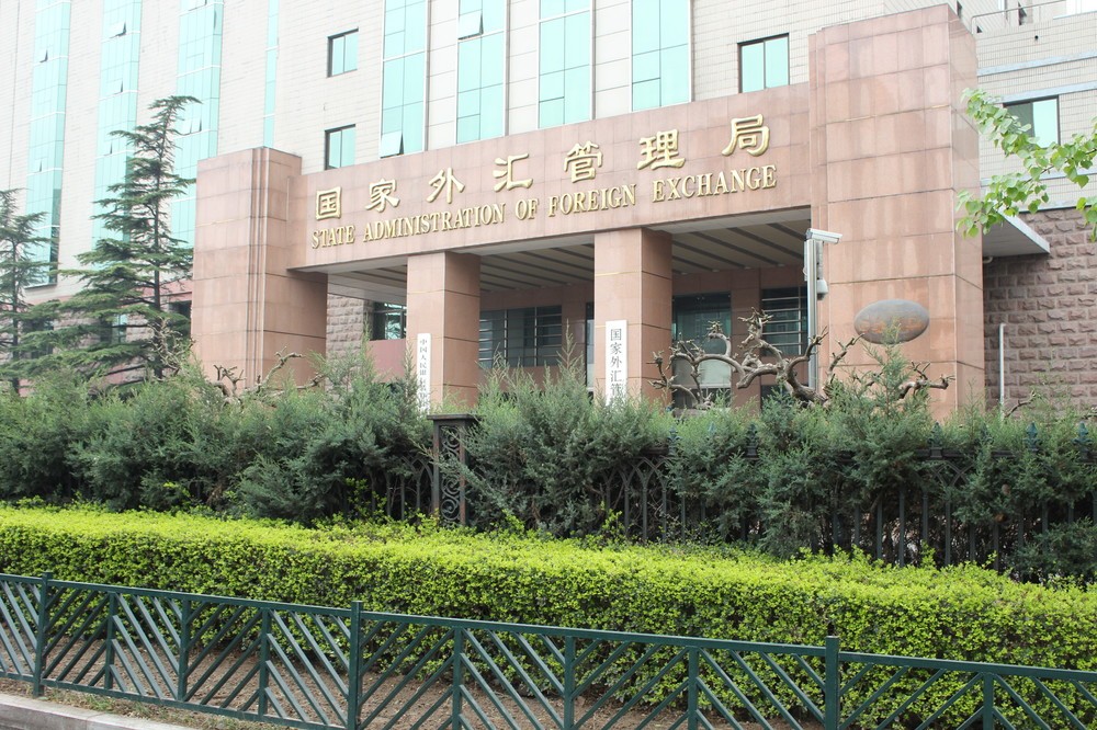 中国が仕掛けた「オイル元」爆弾　米ドル覇権への挑戦状（上）