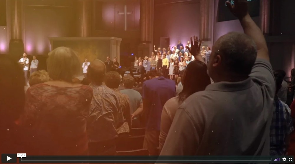 岡田光世「トランプのアメリカ」で暮らす人たち　大統領支持者の教会に行ってみた