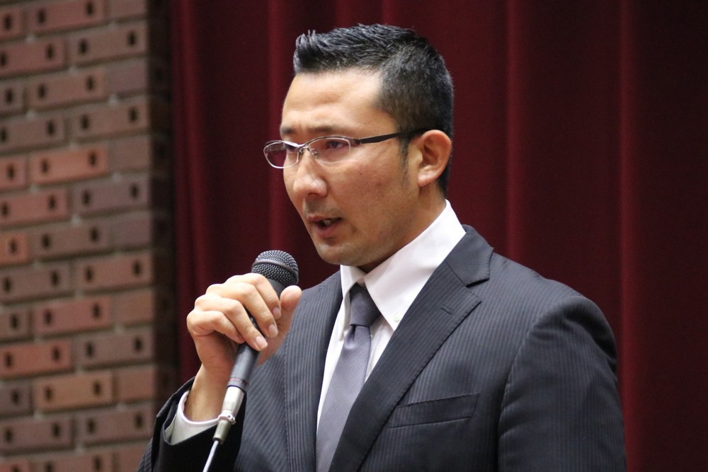 井上コーチ弁明にネット「意味不明」　日大会見で「QB潰せ、は色んな意味」