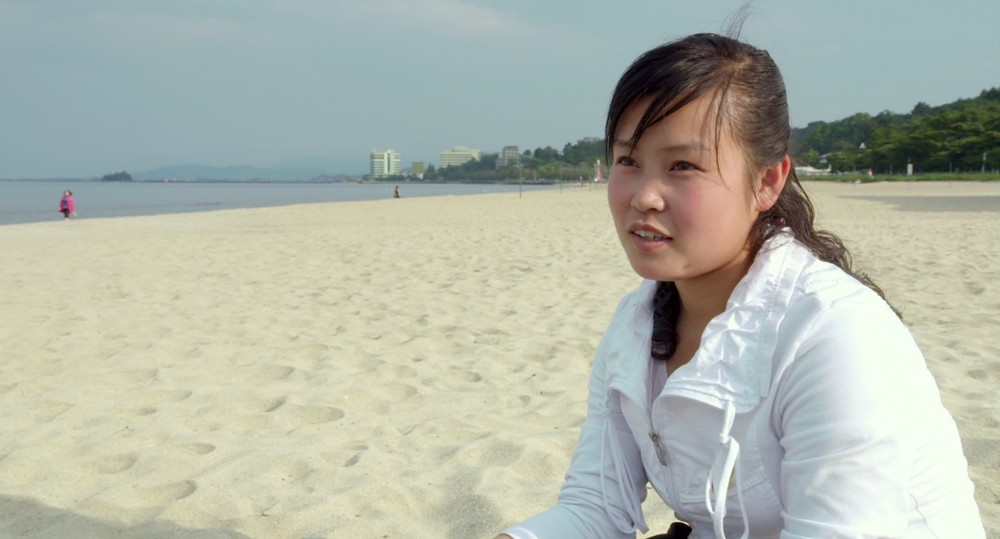 東部・元山（ウォンサン）の縫製工場の女性従業員は、「独創的な服を作り、人々が着てくれるのを見てられたらうれしい」と夢を語った (c)Kundschafter Filmproduktion GmbH