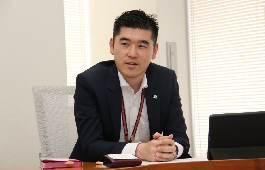 國學院大職員有志が学生向けに「読書案内本」　池上彰、池井戸潤ら著名人109人が1冊ずつ推薦