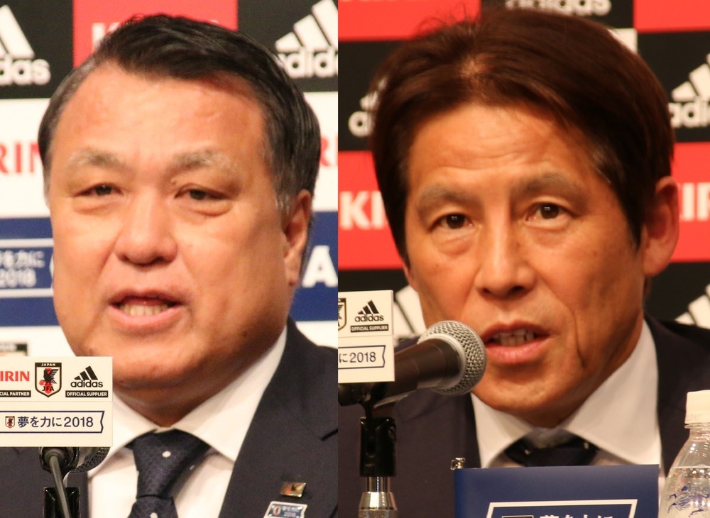 田嶋幸三・日本サッカー協会会長と、西野朗・日本代表監督（2018年5月31日撮影）