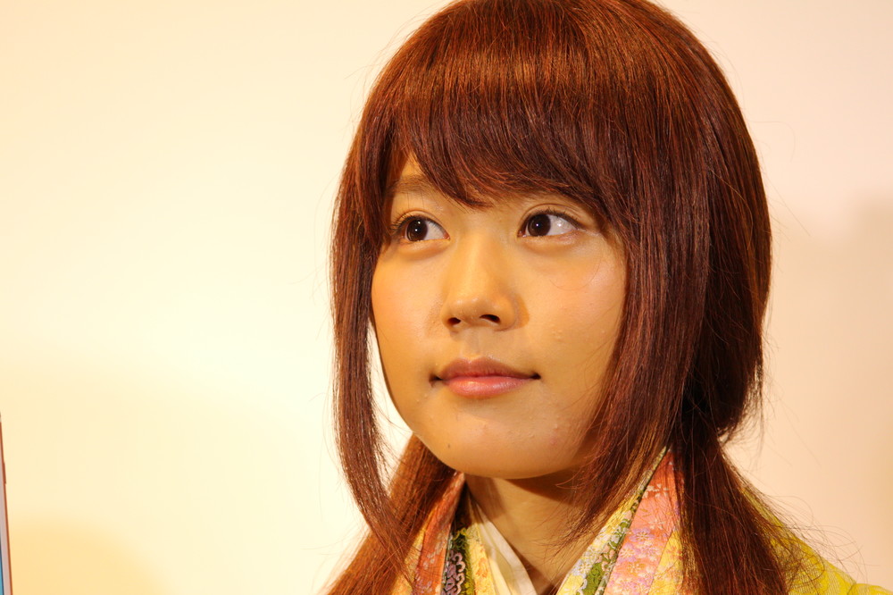 有村架純、月にひとり「シルエットが美しい」　新ドラマ「中学聖日記」のオフショット