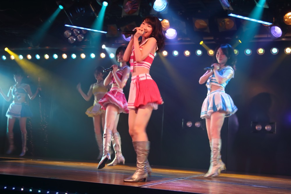 6年ぶりに「シアターの女神」公演に出演するAKB48の柏木由紀さん。熟練のパフォーマンスを披露した