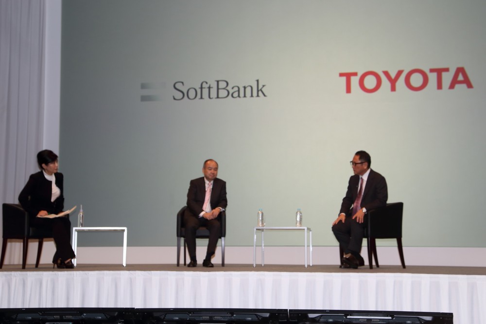 2人の対談は約30分にわたって行われた