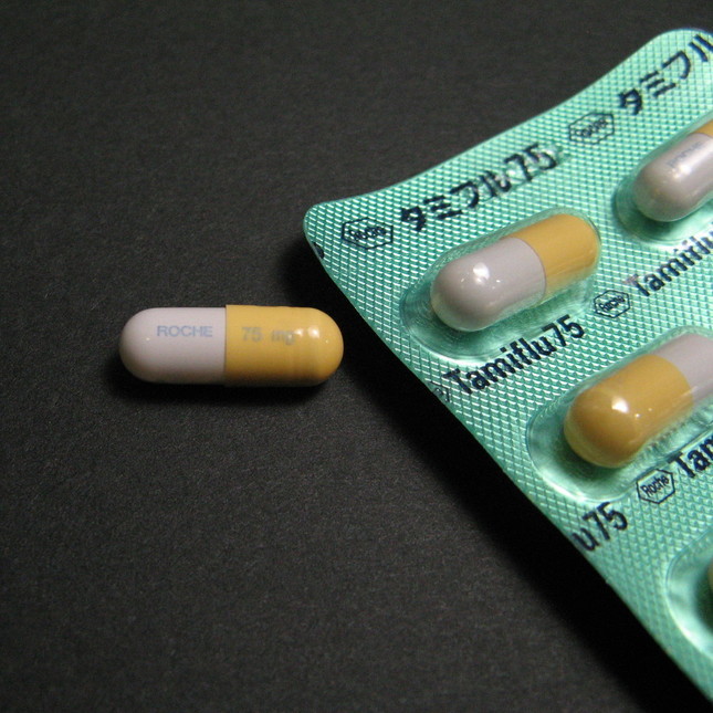 インフルエンザの「異常行動」、どんな時に起きるのか　駅ホーム転落死で再注目