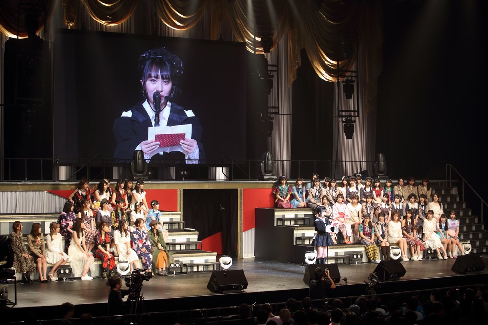 コンサートでは多くのメンバーが向井地さんのスピーチに聞き入った