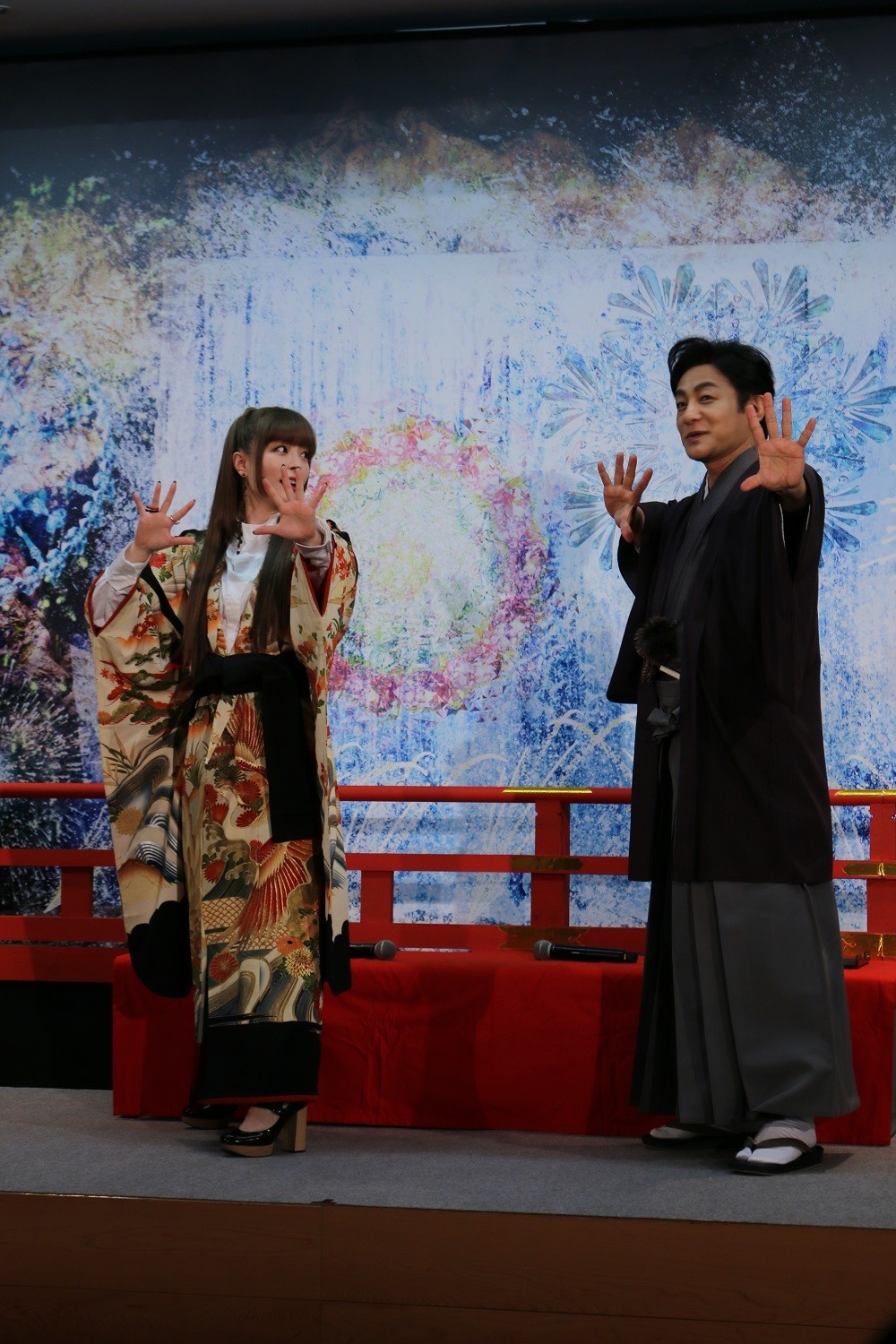 きゃりーぱみゅぱみゅは傾奇者！？　片岡愛之助も「かぶいてますね」と太鼓判