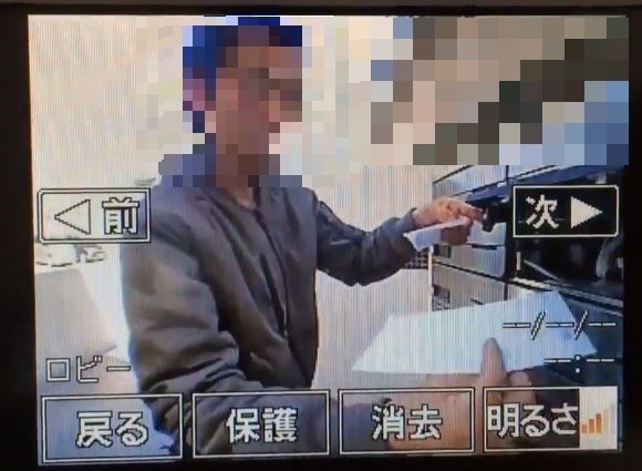 配達員が、ポストの中身を勝手に...　ドアホン映像に女性不安、会社側が「心よりお詫び」