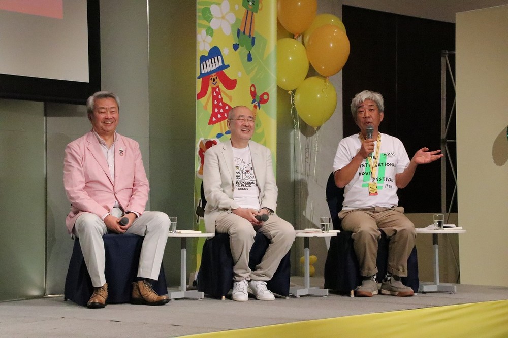 吉本興業とNTT、学習映像配信で新会社　芸人使って多角的な学習提供