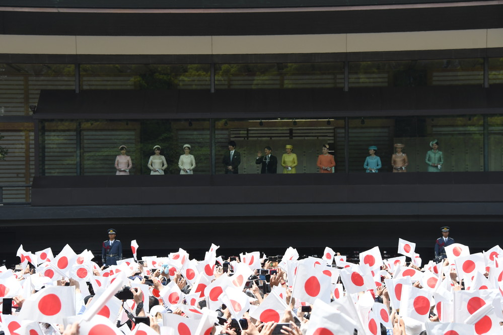 6回合計で14万人以上の参賀者が訪れた