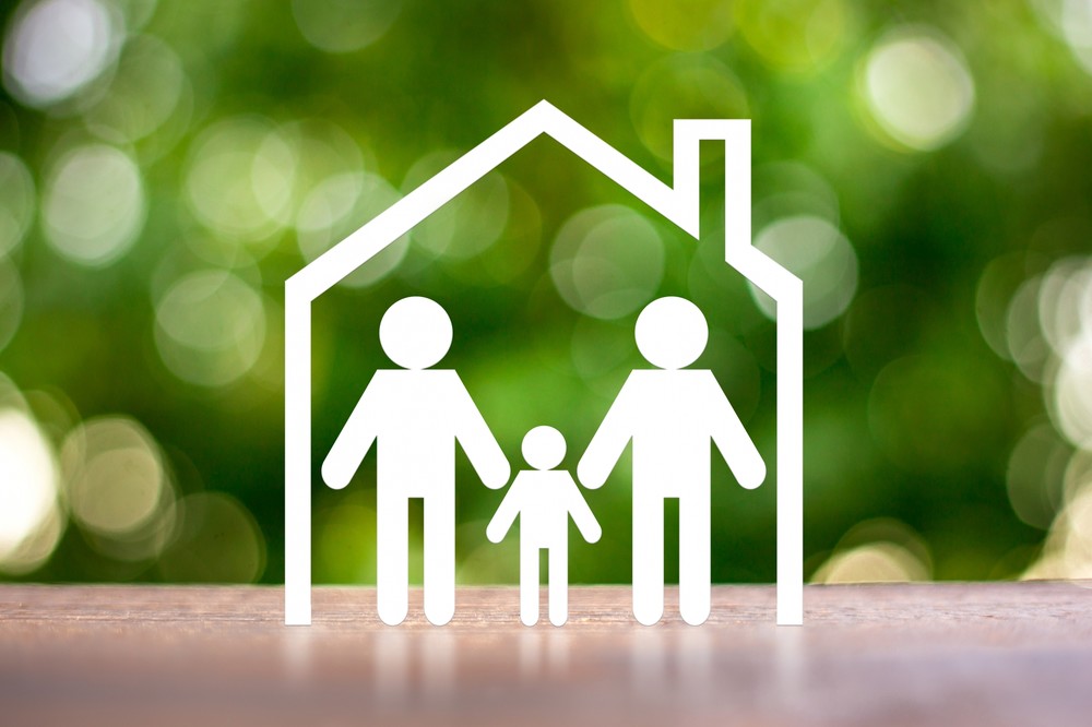 単身者だとスマホが高くなる？　同居前提の「家族割」は業界標準になるか