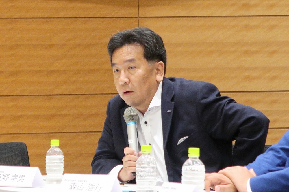 「『正規雇用が原則』取り戻せ」　枝野代表、学生ら前に持論