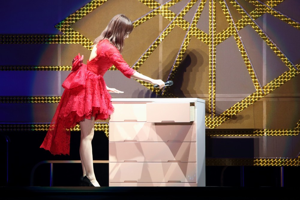 指原莉乃、最後の一曲に「タンスのゲン」選んだ理由　ファン8000人からもどよめきが...