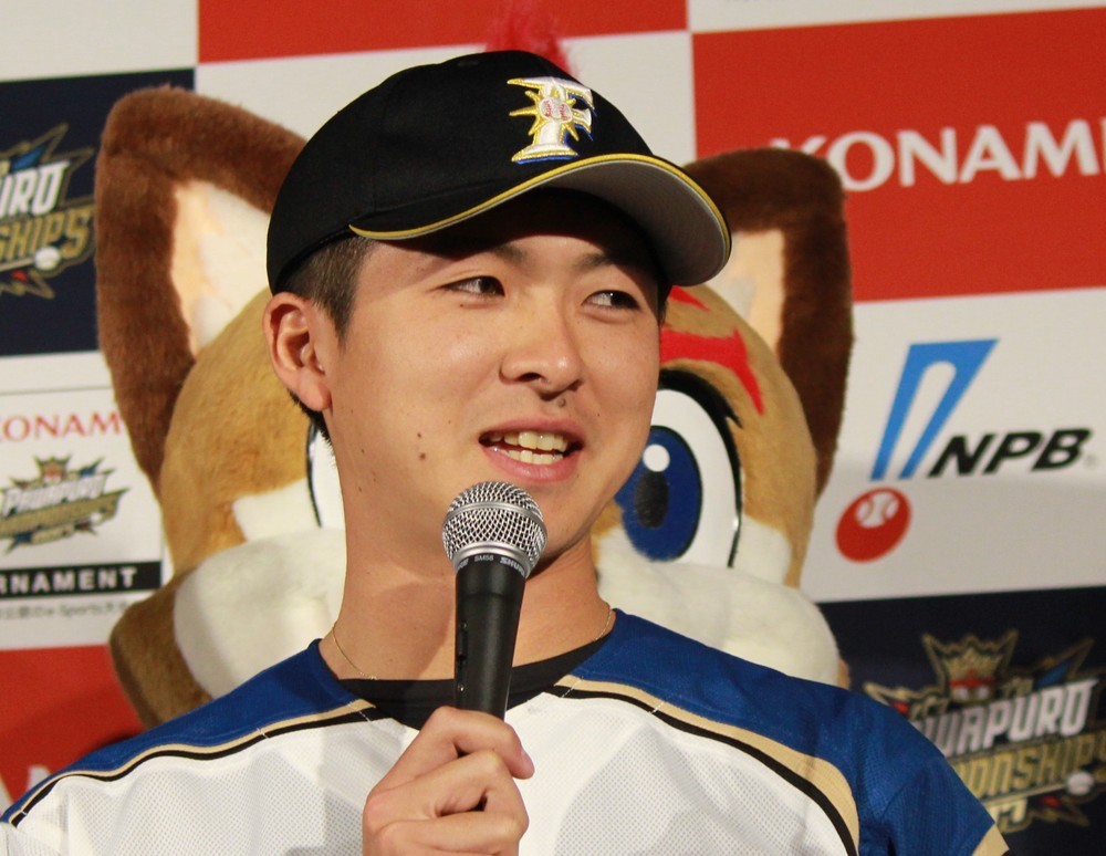 日ハム・上沢、ソト気遣うコメントで絶賛　「ベイスターズファンですけど応援します」