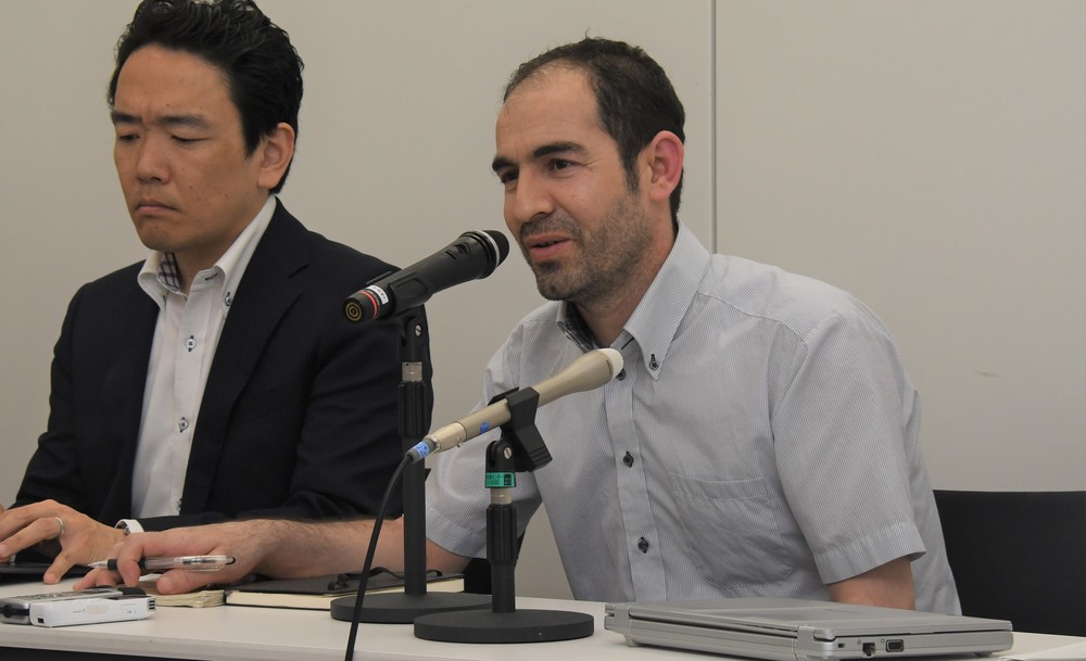 「医療や衛生関係は直してほしい」　仮放免から1週間、救急搬送問題のクルド人男性が会見