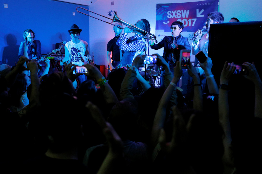 桜井和寿にどんな詞を歌ってほしい？　コラボ発表のスカパラ谷中が問いかけ→コメント350件超え