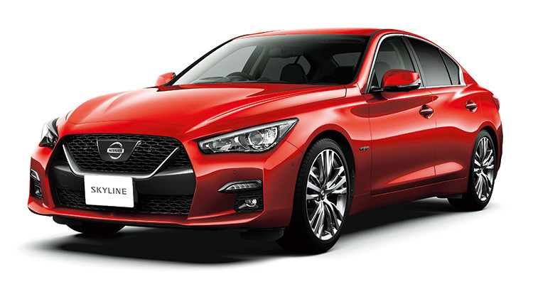 手放しより気になるのは「R」だ！新型スカイラインが刻む「新たな歴史」