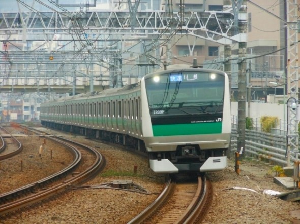 JR側が直通運用に投入予定の埼京・川越線用E233系。「特急」として走る日は来るか（画像はイメージ）