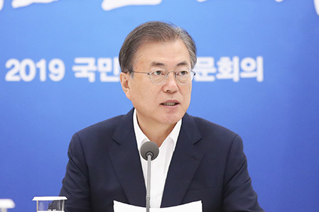 韓国への半導体輸出が「スピード許可」　規制強化から1か月、背景めぐり「憶測」