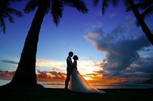 結婚条件、東日本は西日本より「見た目」　2400人調査で分かった