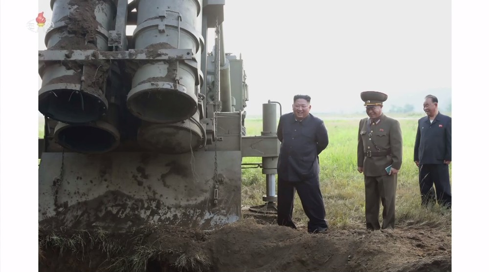 国営メディアも「成功」と言わず...　北朝鮮「飛翔体」、3発中1発失敗か