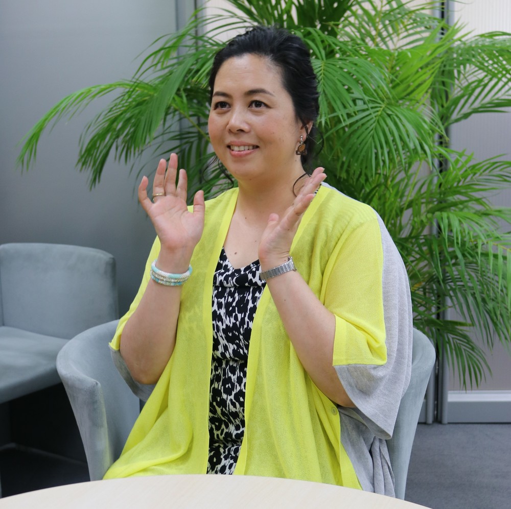 「ラグビー場に住んでいたです」と笑顔で語る谷口氏