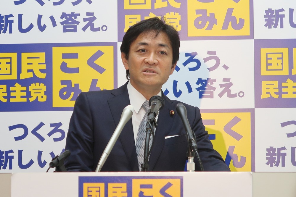 定例会見に臨む国民民主党の玉木雄一郎代表