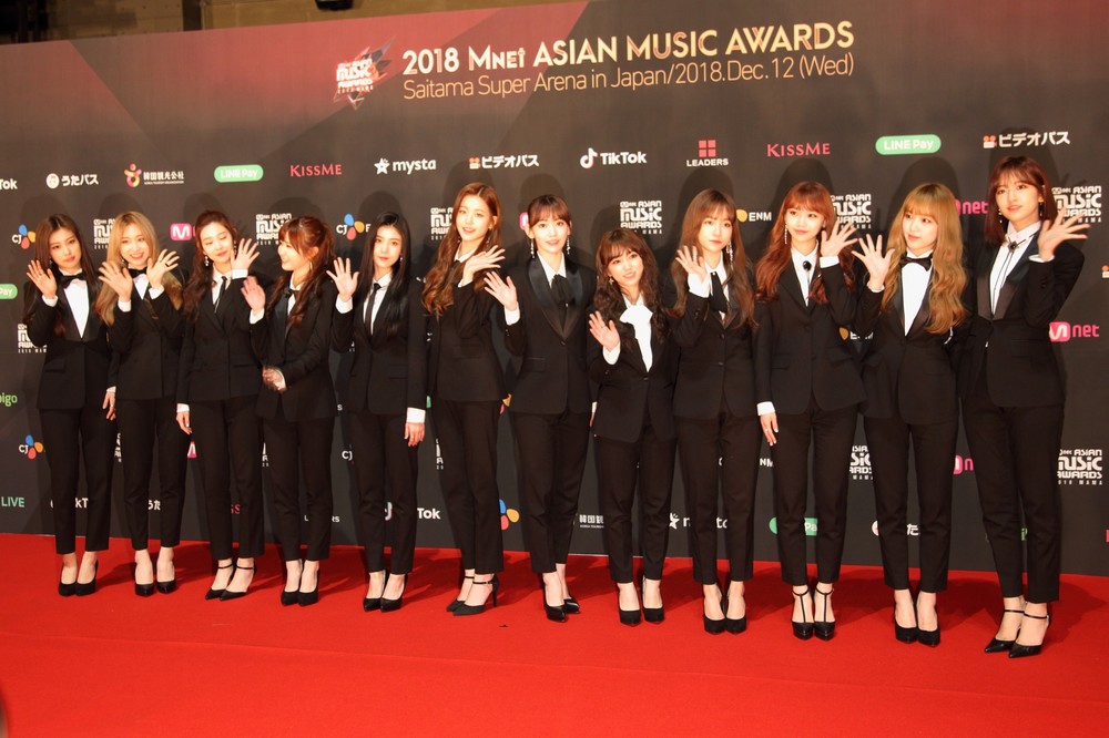 IZ＊ONE（アイズワン）は日韓から12人が選ばれた（2018年12月撮影）
