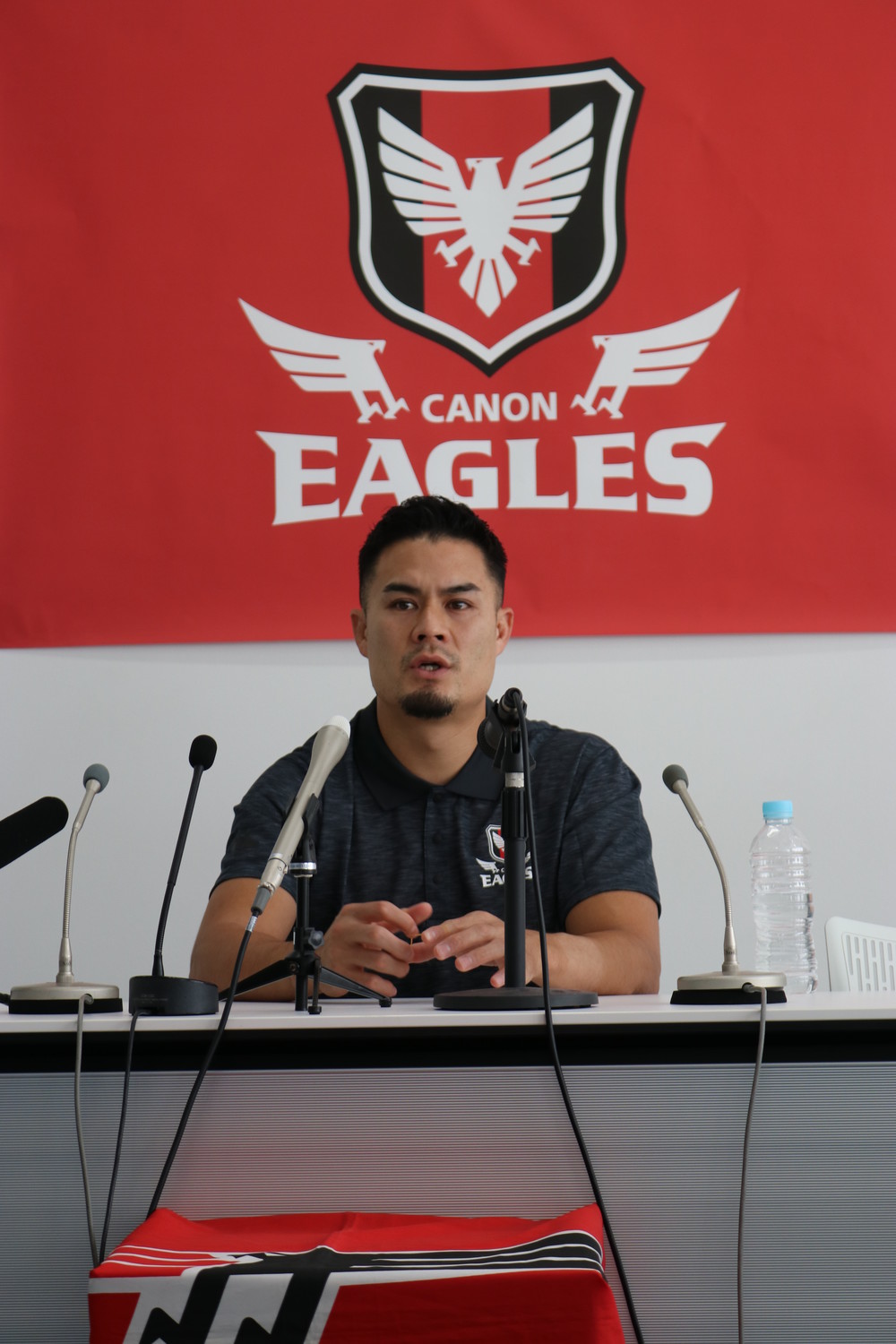 ラグビー田村優vs山中亮平「同学年対決」　令和初の早明戦、NHK解説で激突！