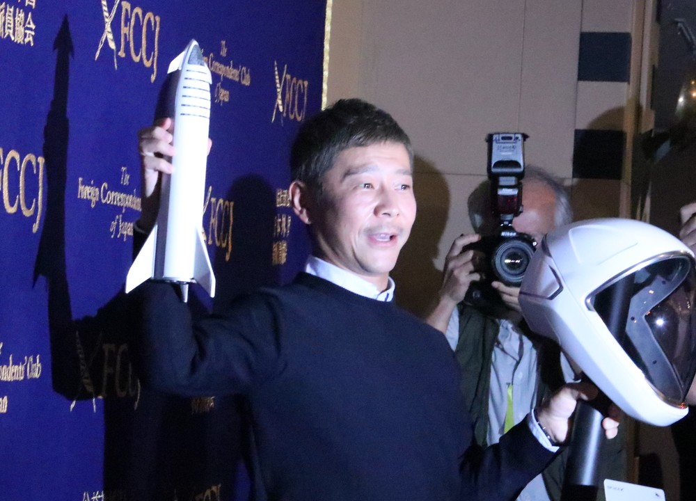 前澤友作氏、お金は「うまく使えば増える」　ツイッターで持論披歴