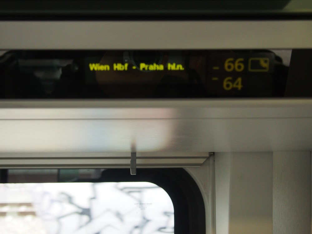 グレタさん舌戦の背景に...　日本とは意外と違う、ヨーロッパの「鉄道予約」事情