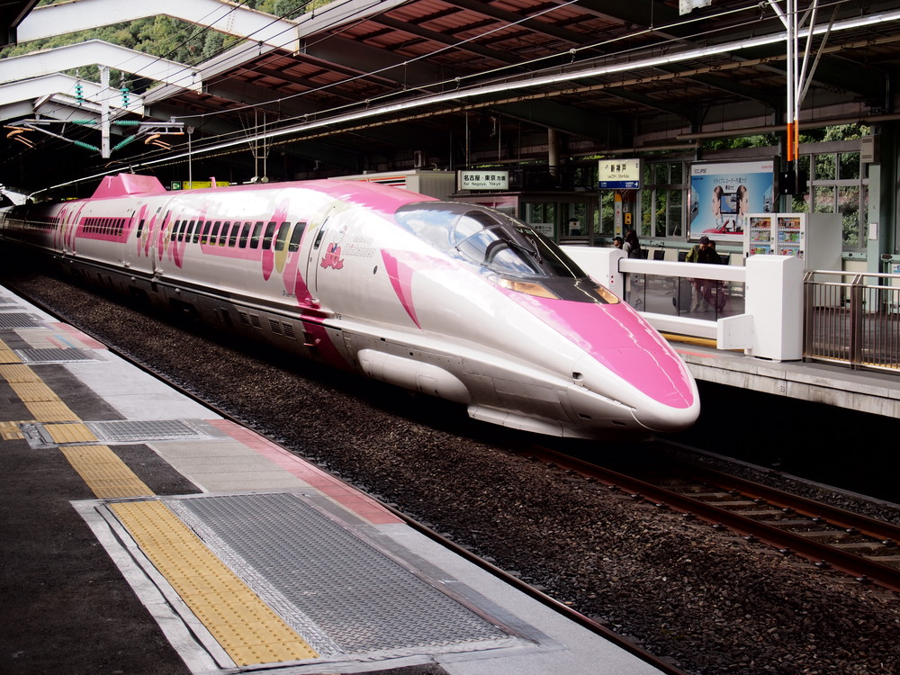 JR西日本・山陽新幹線のホームドア