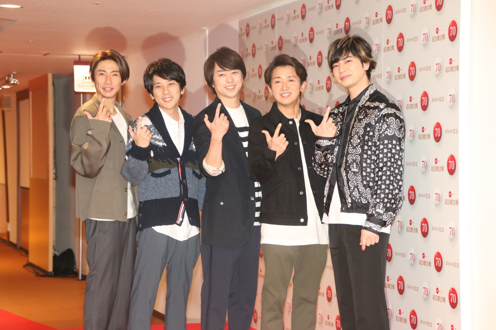 嵐、米津玄師の飲み会での姿に驚く　「5人分の話題を持ってたね」