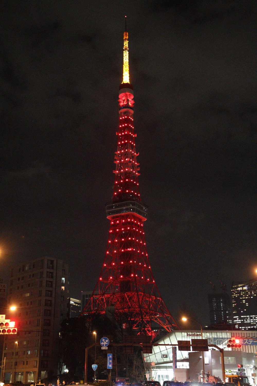 今年もライトアップされた東京タワー