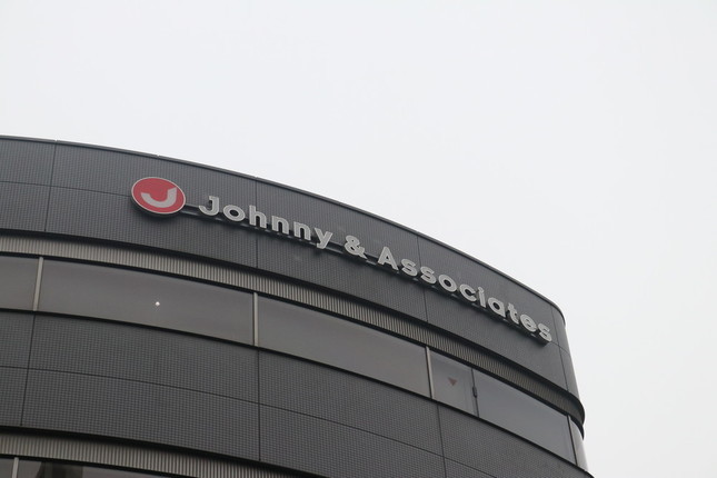 ジャニーズのハイタッチ会延期も「運営さんに感謝」　「あったかい言葉」があふれた理由