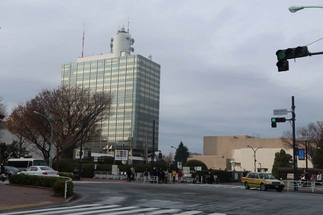 異動の結果、2人はどうなる！？（写真はNHK渋谷放送局）