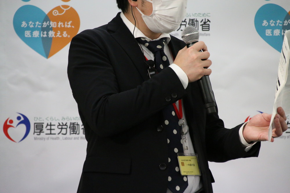 開会前には進行係からマスクに関するアナウンスがなされた