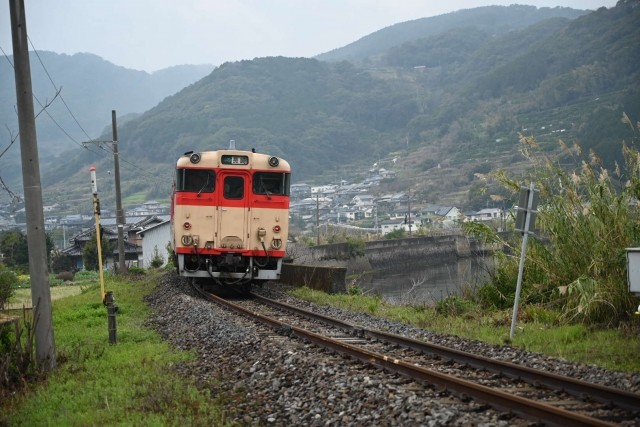 コロナ禍直撃の「JR三島会社」　乗客減少で「株主の目」にも不安が
