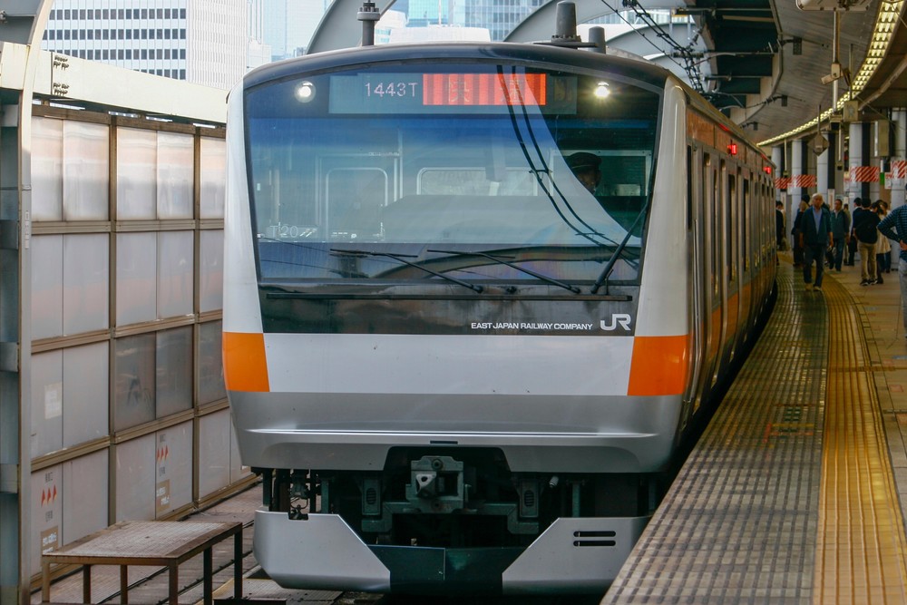 「ドア開閉ボタン」JR青梅線などで休止　車内換気で新型コロナ対策