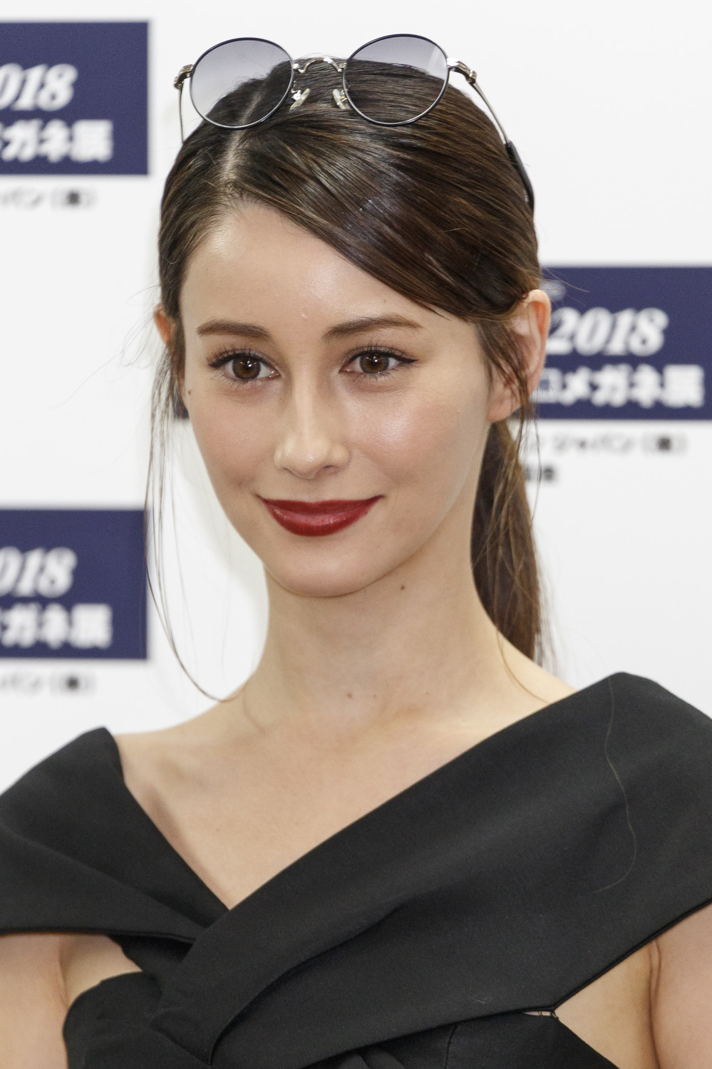 ダレノガレ明美の靴箱は...黒、黒、黒！　「ブラックって何でも合うから好き」