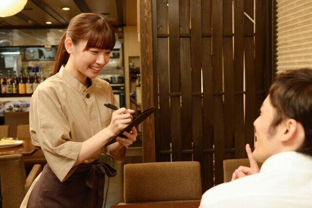 もう国や銀行には頼らない！ コロナ禍で「クラファン」やファクタリングで一息ついた人々