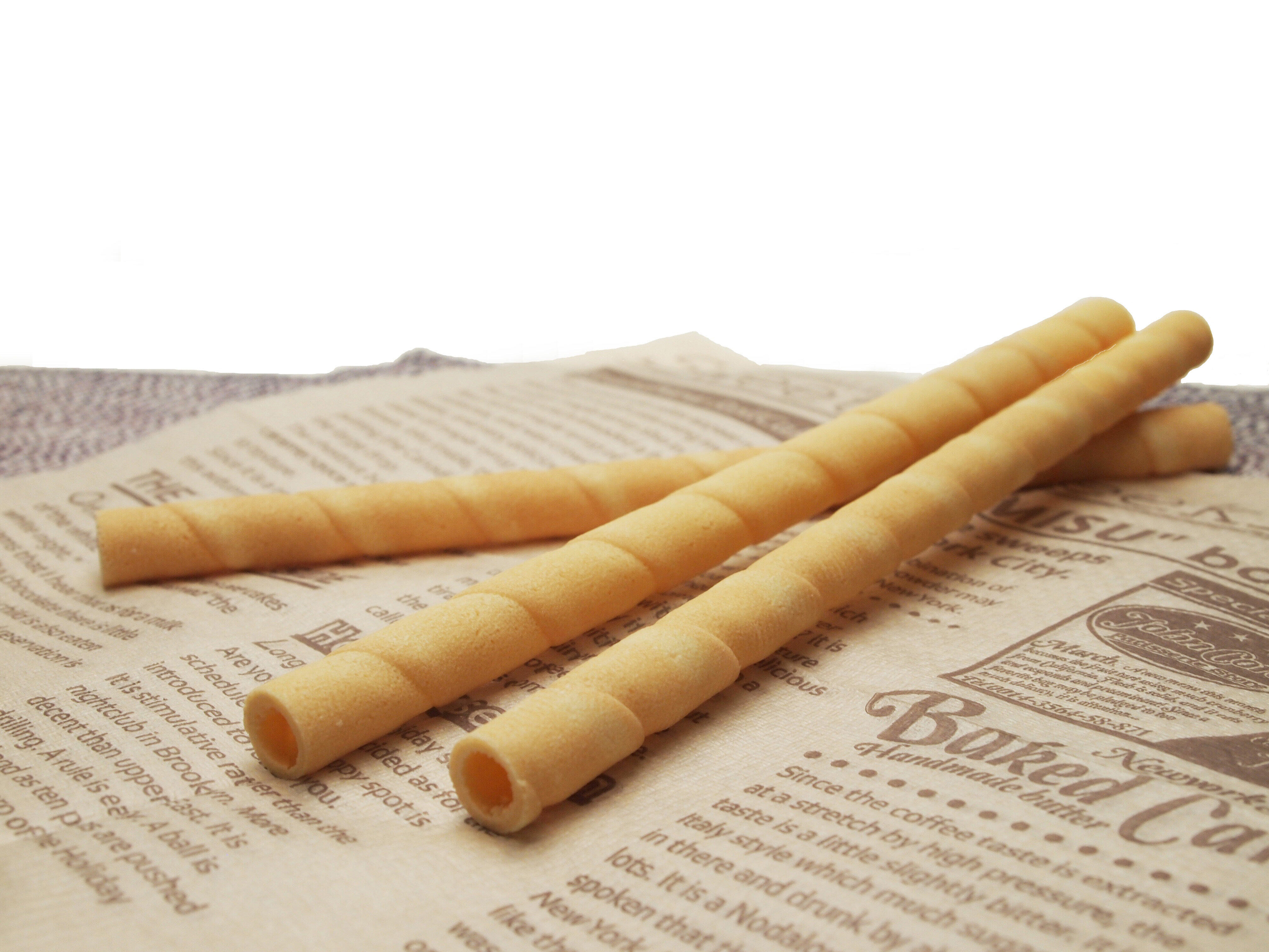 ストローにも使えるトッピングクッキー 「コロネクッキー」（業務用ルートで販売）