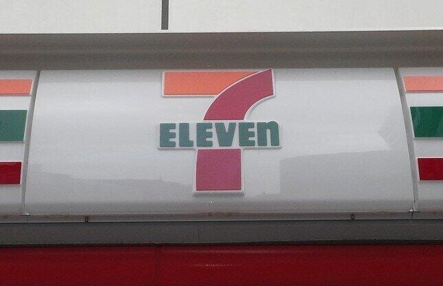 黒歴史「7pay」から1年...　PayPay連携を選んだセブン、巻き返しなるか