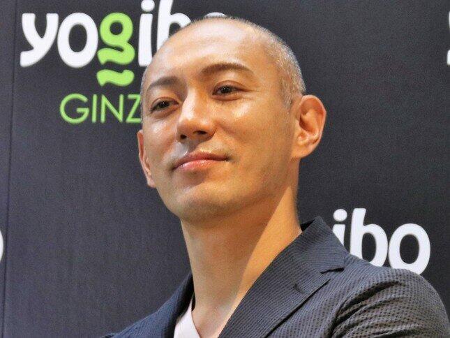 海老蔵、レトルトカレー作りの進捗報告　「無添加！無着色！保存料なし！」