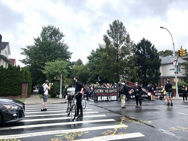 岡田光世「トランプのアメリカ」で暮らす人たち<br /> 社会主義デモに反発、勝利誓う共和党支持者