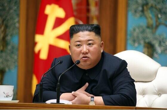北朝鮮の金正恩・朝鮮労働党委員長。韓国側に「申し訳ない」と直接的な表現で謝罪するのは異例だ（写真は労働新聞から）
