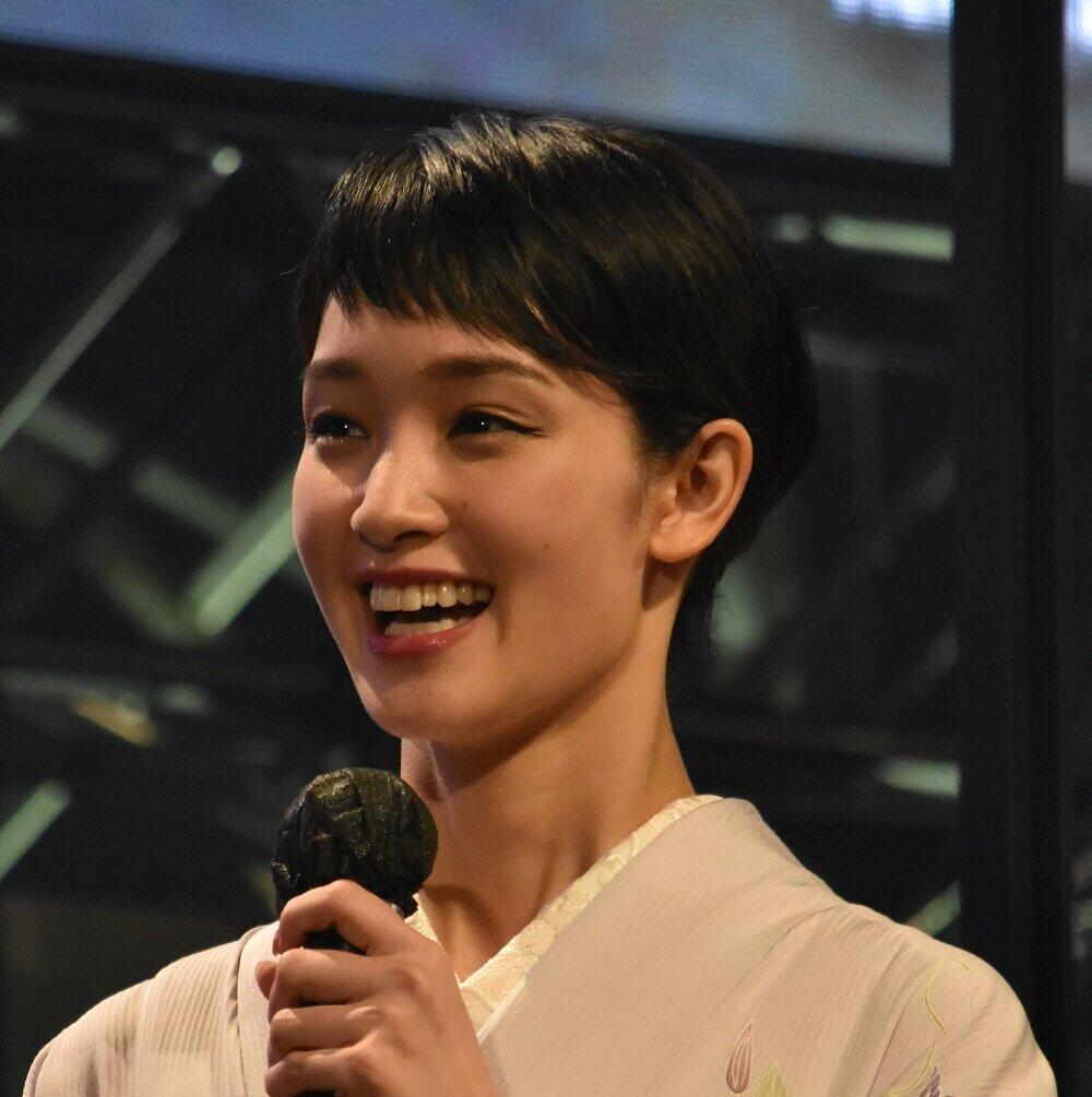 剛力彩芽、「格付けチェック」惨敗　「本当にセレブ生活してるのか心配」の声も